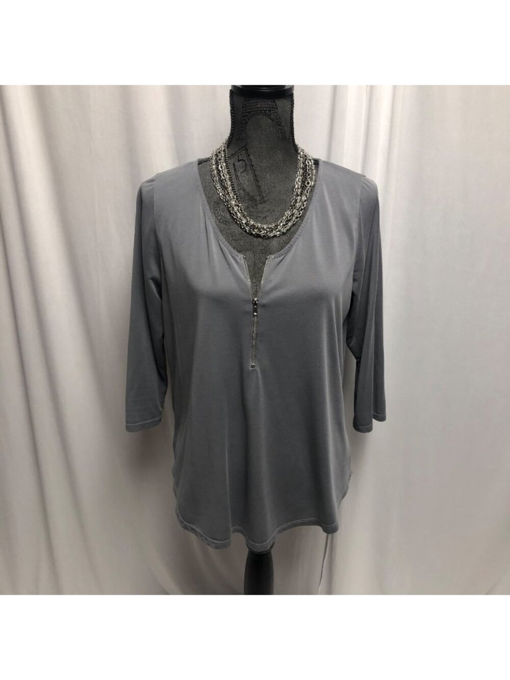 Green Envelope Los Angeles Top Womens Size Large Gray Partial Zip Shirt Blouse